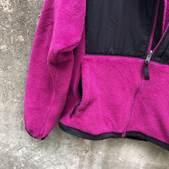 The North Face Denali Jacket - Picture 2 of 9